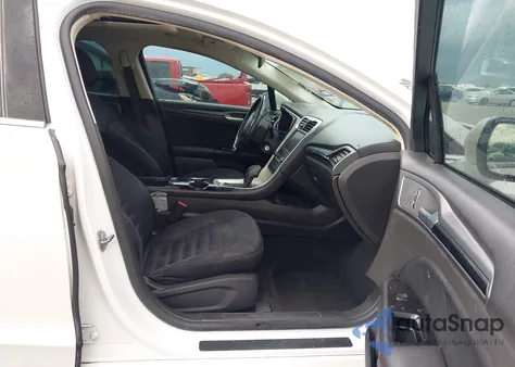 2014 Ford Fusion Se z USA, uszkodzony, nr VIN 3FA6P0H79ER184553